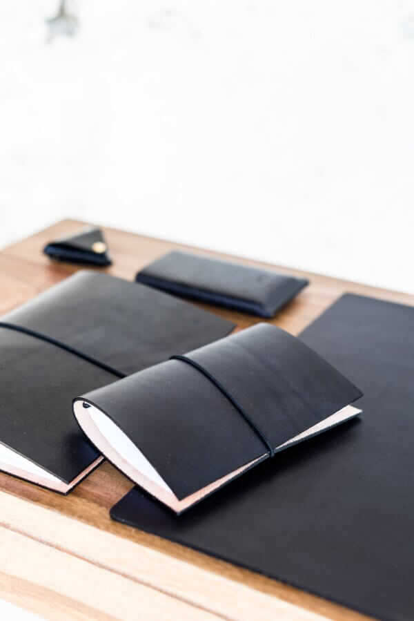 Leder Notizbuch (Schwarz) – Bild 7