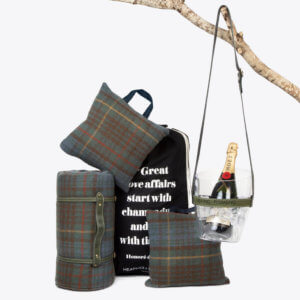 Heating & Plumbing Picknick-Set (Jagdhausstil)