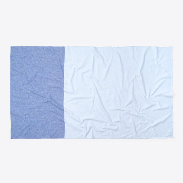 rothirsch badi towel blue front