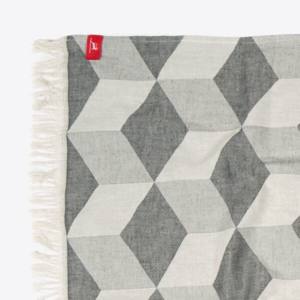 Tagesdecke mit kubischen Formen – Bild 2