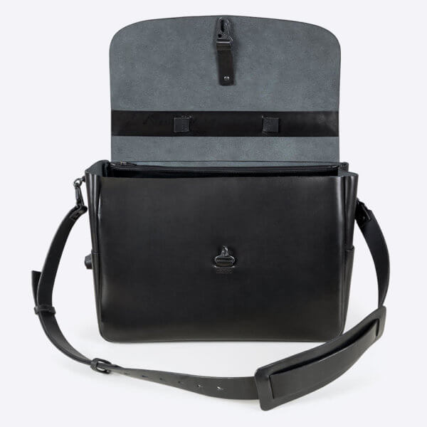 ROTHIRSCH leather briefcase black 05 open