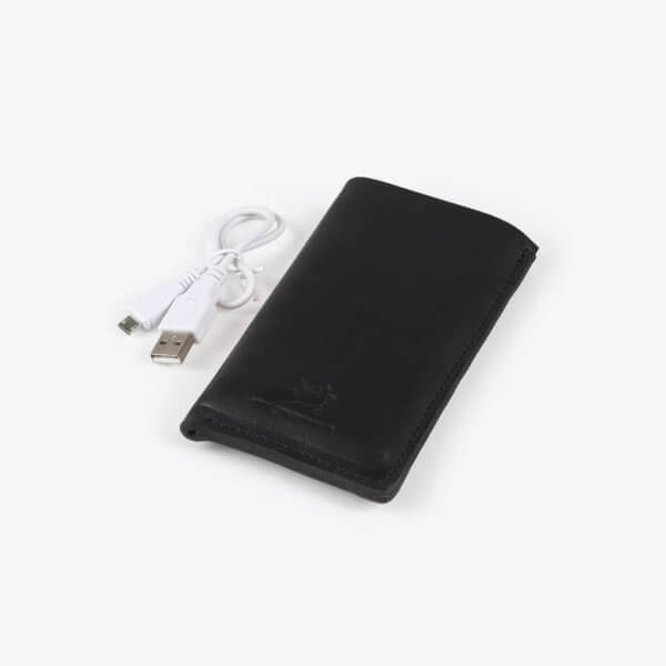 rothirsch leather powerbank black front cable