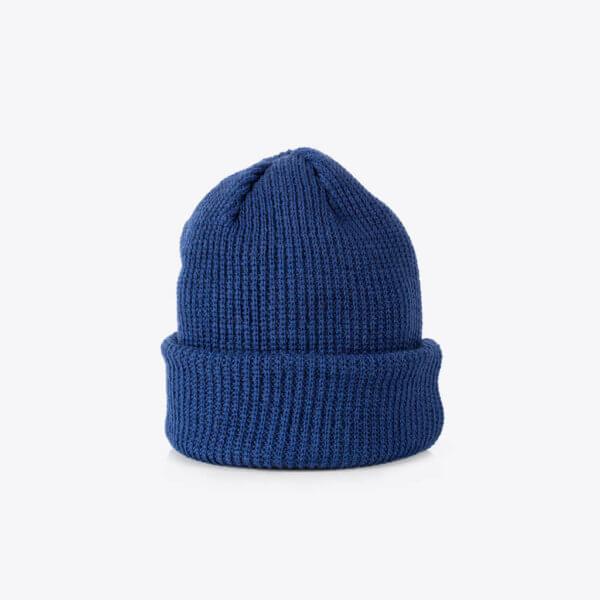 ROTHIRSCH merino wool beanie blue stand