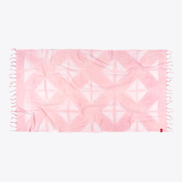 rothirsch silhouette towel pink front