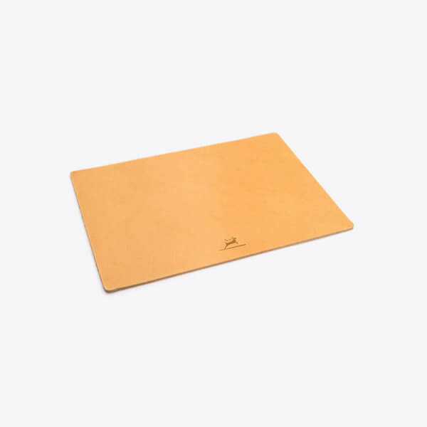 ROTHIRSCH leather mousepad natural angle