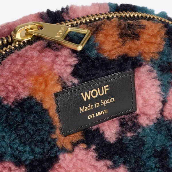 WOUF Carmen MakeupBag closeup